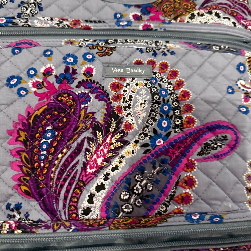 Vera Bradley hanging travel bag - Picture 6 of 7